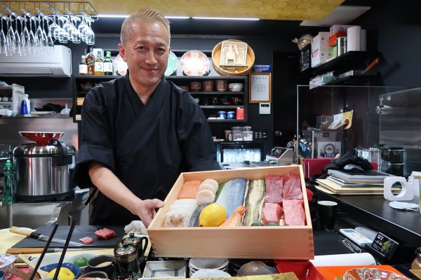 牡蠣と酒と寿司『赤酢　京』